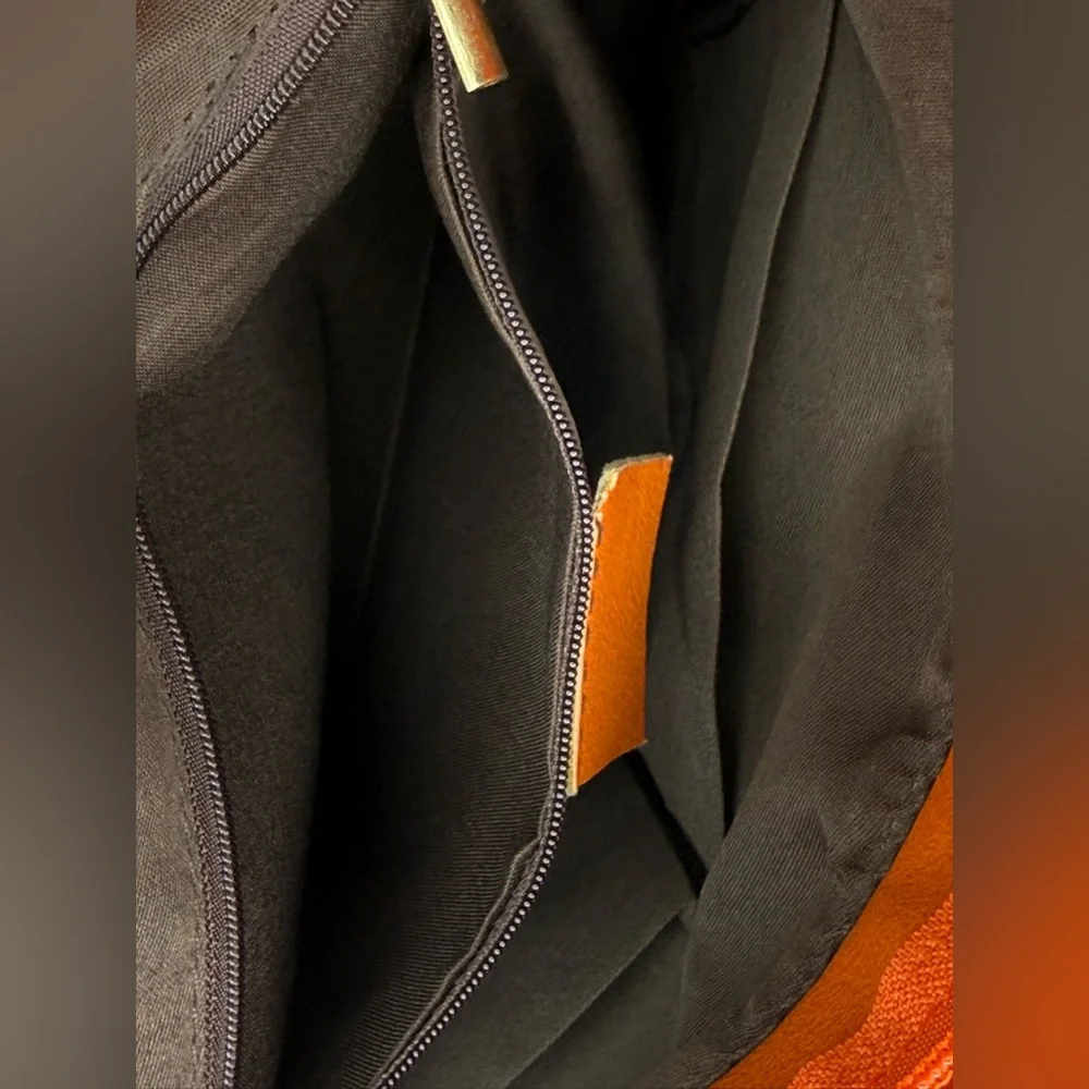 NWOT Orange Ruffle Layered Tote Bag with Handles & Zip - Picture 11 of 11